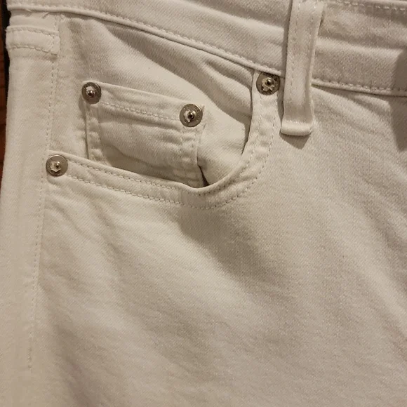rag & bone The Dre Aged Bright White Jean Size: 25 - Picture 4 of 16